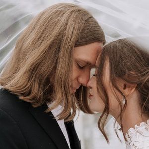 Meet your Posher, Leigh anna